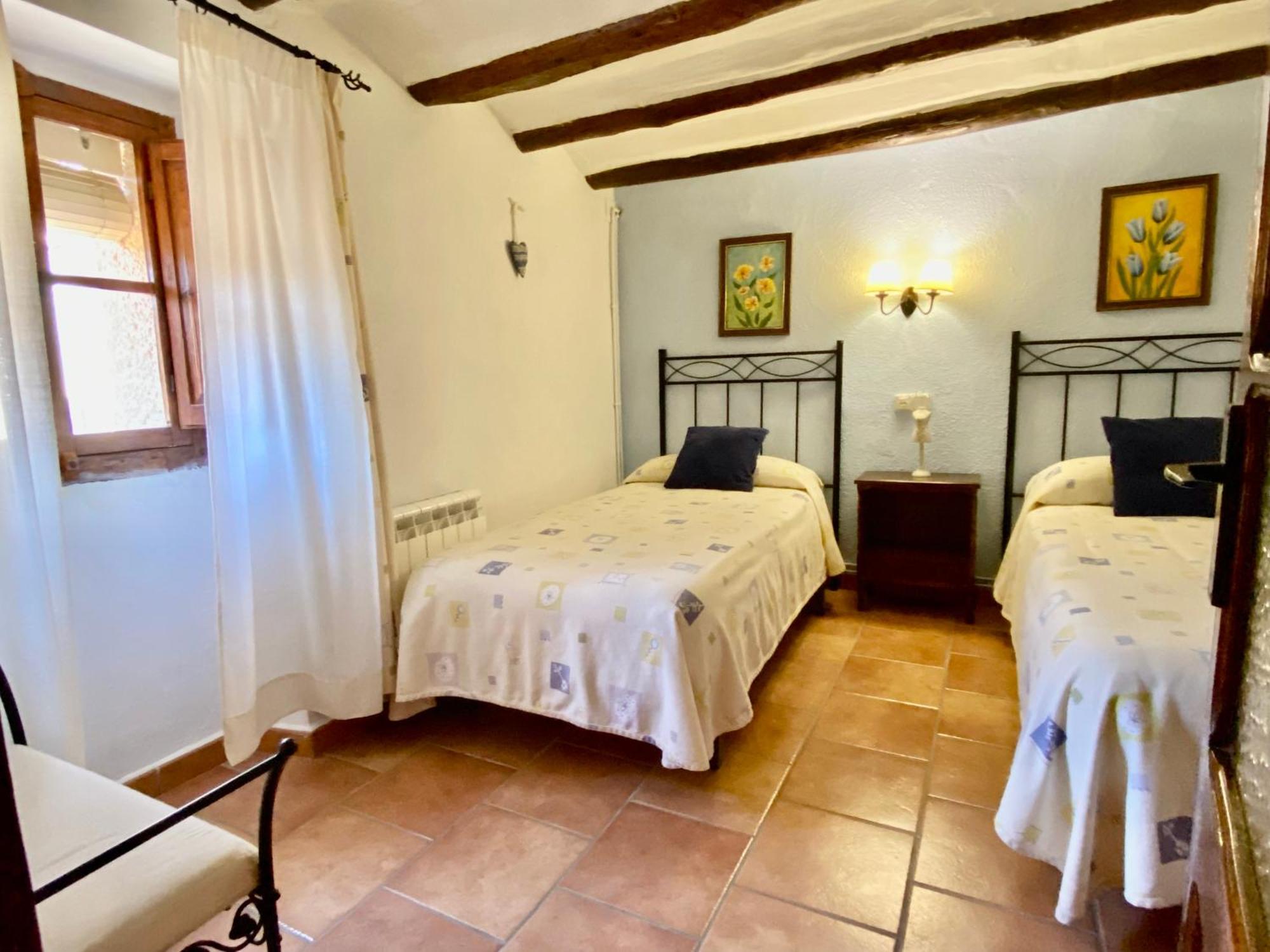 Casa Lola en Beceite rodeados de montañas y ríos Exterior foto